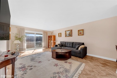 Welcome to this beautifully remodeled condo in the desirable