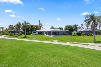 CALLING ALL GOLFERS!!! The MOST perfect spot on The Dunes with