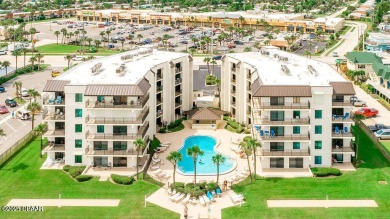 PERFECT SECOND HOME DIRECTLY ON THE BEACH WITH RARE ZONING THAT