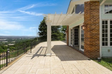 Perched atop Chattanooga's Iconic Missionary Ridge, 312 N Crest