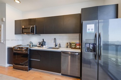 Beautiful Studio Hotel/Condo unit nestled in the heart of