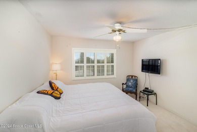 Welcome to Paradise.Experience the quintessential beachside