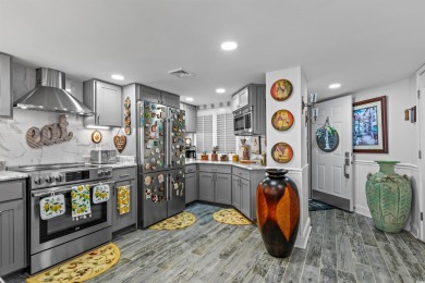 Please pause your search to check out the fine details of this