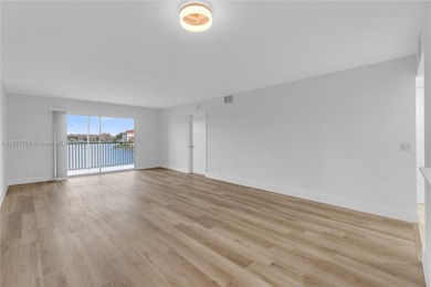 BEST LAKE VIEW & TASTEFULLY REMODELED!!! in Century Village