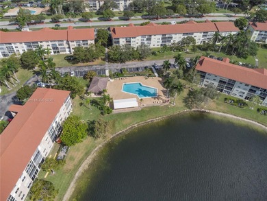 BEST LAKE VIEW & TASTEFULLY REMODELED!!! in Century Village