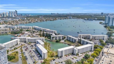 Beautiful & updated one bedroom condo in great community of