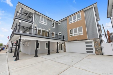 Stunning 5 Bed 4 Bath New Construction In Long Beach! A Coastal