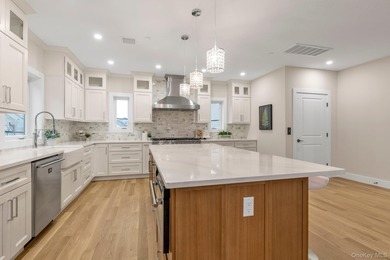 Stunning 5 Bed 4 Bath New Construction In Long Beach! A Coastal