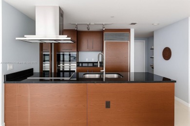 Exceptional Opportunity at Icon Brickell 51st Floor.
Welcome to