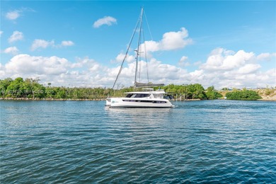 Welcome to Seaside Village, an ultra-exclusive boutique