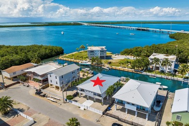 Discover this impeccable modern concrete home, perfectly