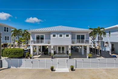 Discover this impeccable modern concrete home, perfectly