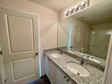 Beautiful home in the community of Vistanna Villas located in a