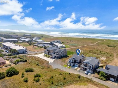 OCEAN FRONT with PANORAMIC OCEAN VIEW with your own private path