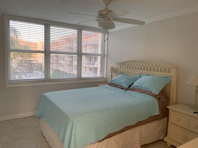 Premier 1 bedroom unit a stunning open water and pool view off