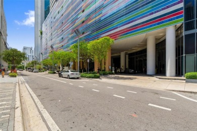 Rare opportunity in the heart of Brickell! Spacious and modern