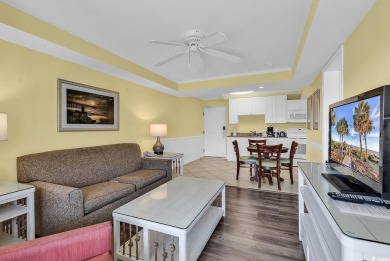 This beautiful third floor Villa with a balcony that overlooks a