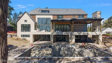 Okay, golfers--your dream home is teed up and ready for you!