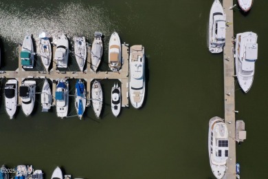 Yacht Harbor Top-Floor Riverfront Condominium - Sunrises