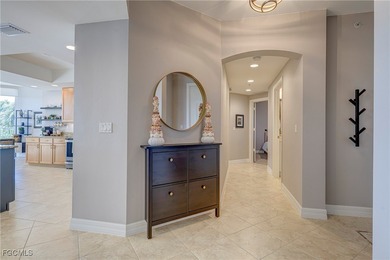 2/2 + Den Condo-2 GARAGE PARKING SPOTS North Star Yacht Club: