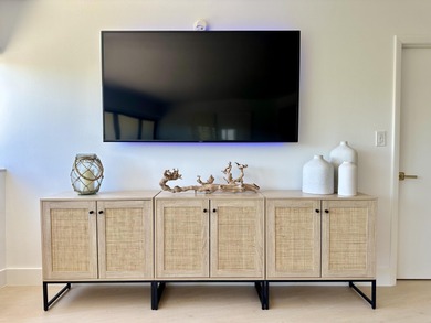 Agent is also the owner. Welcome to Kawama Tower, one of the