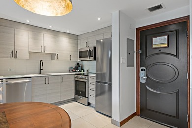 SOMMET-DES-NEIGES--1/4 of a magnificent 2-bedroom unit offering