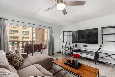 STUNNING & IMMACULATE CORNER UNIT NEAR OLD TOWN