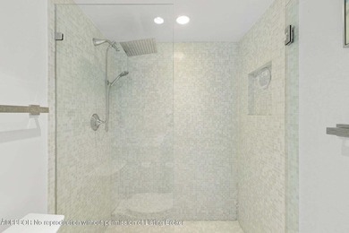 Rarely available unit on the 01 stack! 2 bed/2 bath condo