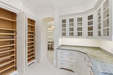 15 Harrogate Drive presents a rare opportunity to own a 6