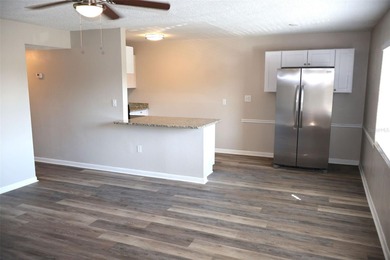 2nd floor updated condo just off of 4th Street in St Pete.  The