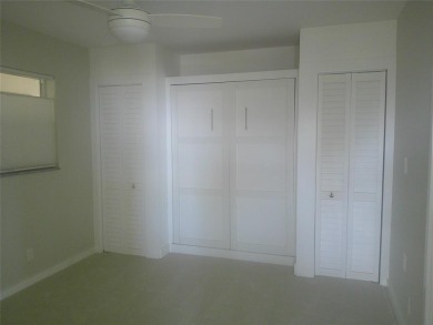 8th floor SE corning unit with amazing views and afternoon shade