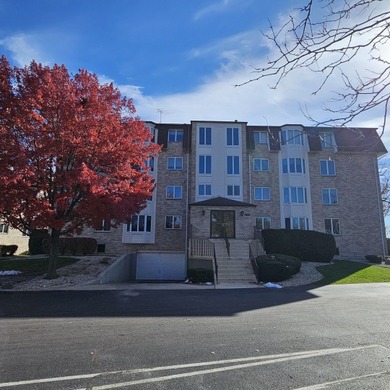 Welcome to this beautifully maintained 4th-floor, 3-bedroom