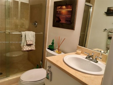 Corner residence, 2 bedroom 2 bathroom located in the heart of