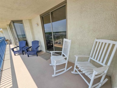 ***BE SURE TO WATCH THE VIRTUAL WALK-THRU VIDEO INCLUDED WITH