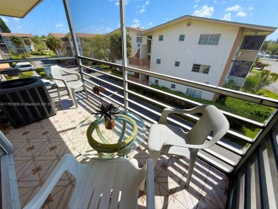 DELUXE large 1-Bedroom /1 Bath (size of a 2 bedrooms) with