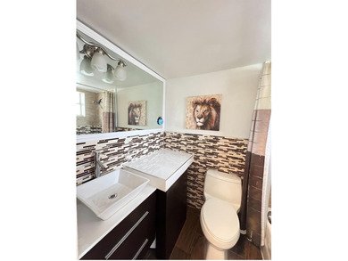 Beautiful studio in North Bay Village can be rented as  w/a city