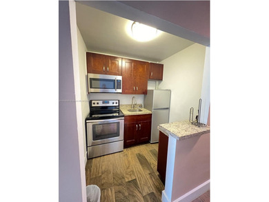 Beautiful studio in North Bay Village can be rented as  w/a city