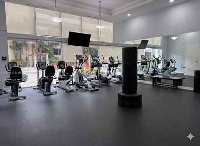 Elegant and bright 3 bed / 2 bath corner residence at Venture at