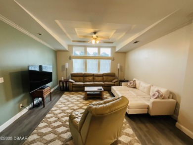 Welcome Home! Discover this beautiful 2005 Palm Harbor 2 bedroom