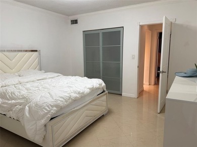 Wow!!!Across the street from the beach! Spacious 2-bedroom