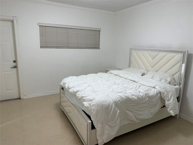 Wow!!!Across the street from the beach! Spacious 2-bedroom