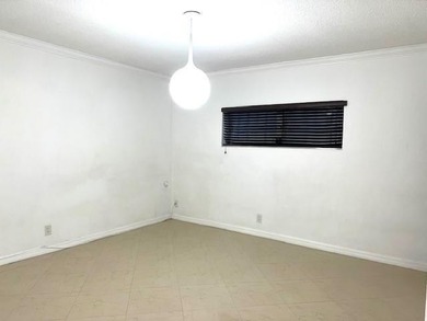 Wow!!!Across the street from the beach! Spacious 2-bedroom