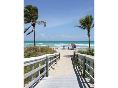 Wow!!!Across the street from the beach! Spacious 2-bedroom