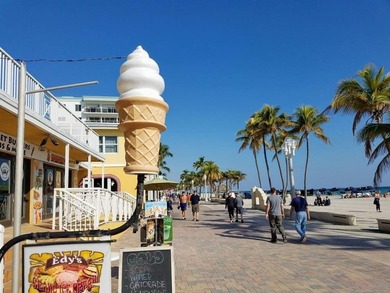 Wow!!!Across the street from the beach! Spacious 2-bedroom