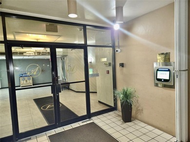 Discover your new home in apartment #612 at 1400 Saint Charles