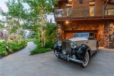 Architectural elegance & absolute privacy define this estate