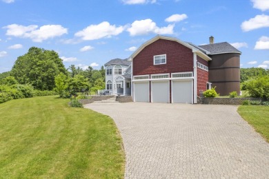 Welcome to 238 Laudholm Farm Road in Wells, Maine! This