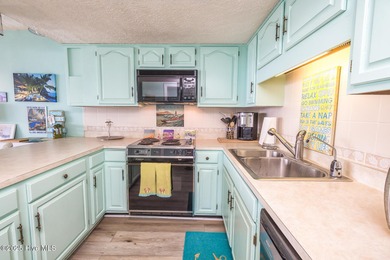 Watch the beautiful sunrise from the 30 ft balcony overlooking