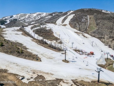 Experience ski-in/out access and easy mountain living in this