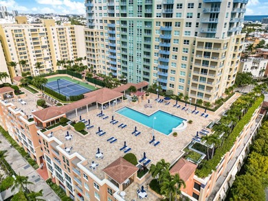 Perfect full time or vacation condo located in south of fifth